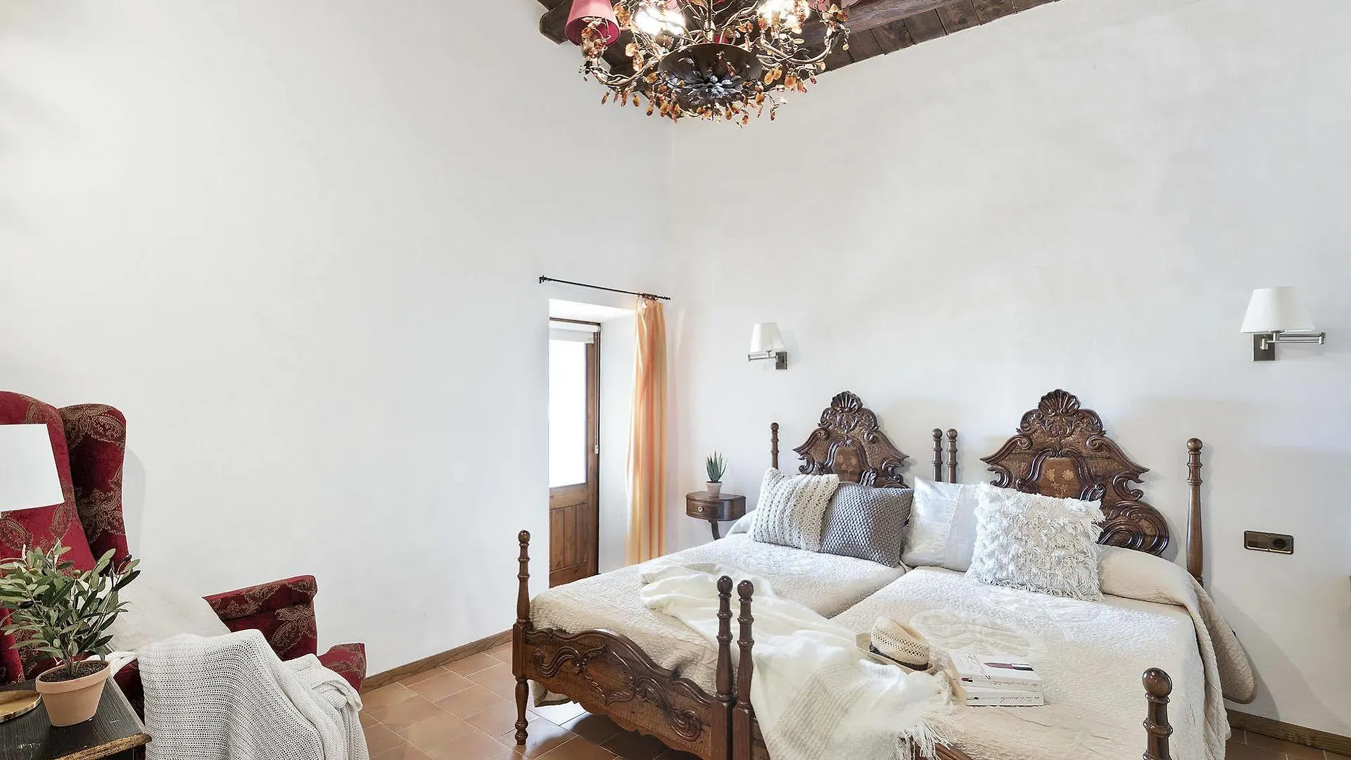 Hotel Vinyes De Lemporda Fonteta